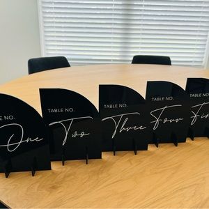 Acrylic half arch table numbers (1-10) for wedding